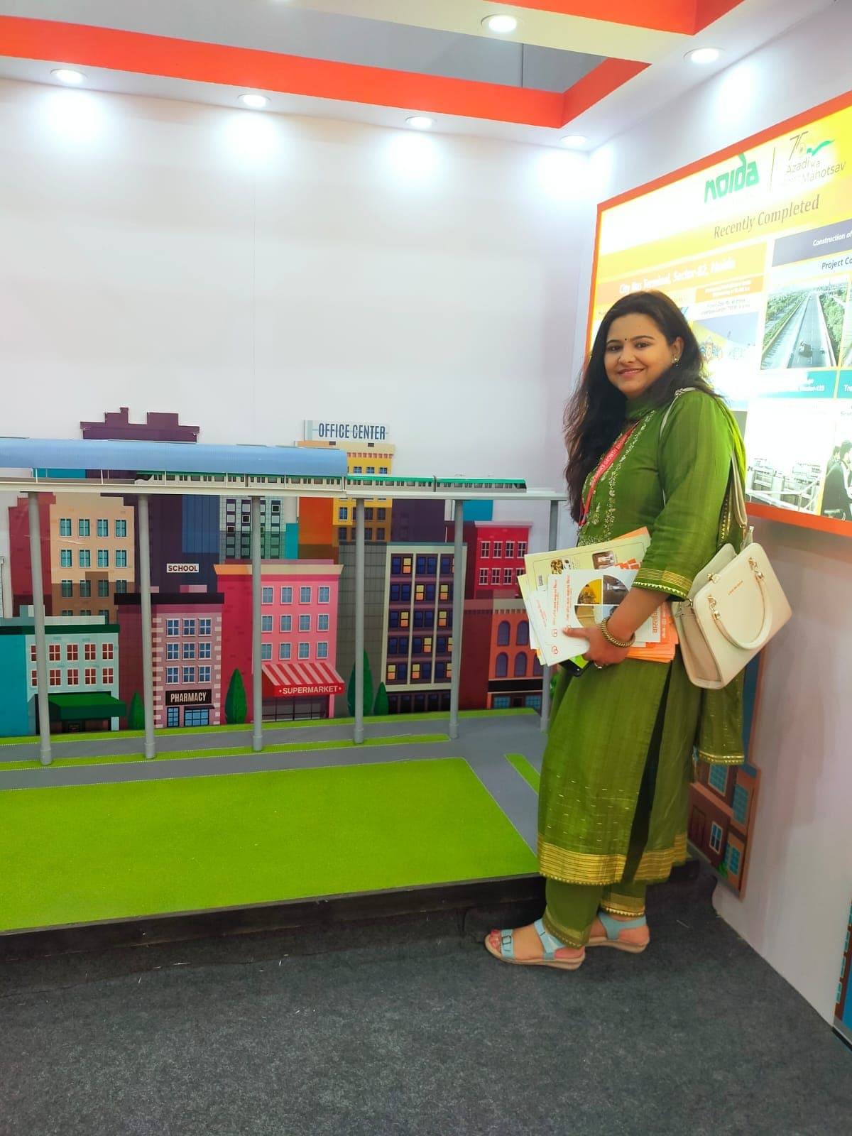 Meenakshi Tiwari